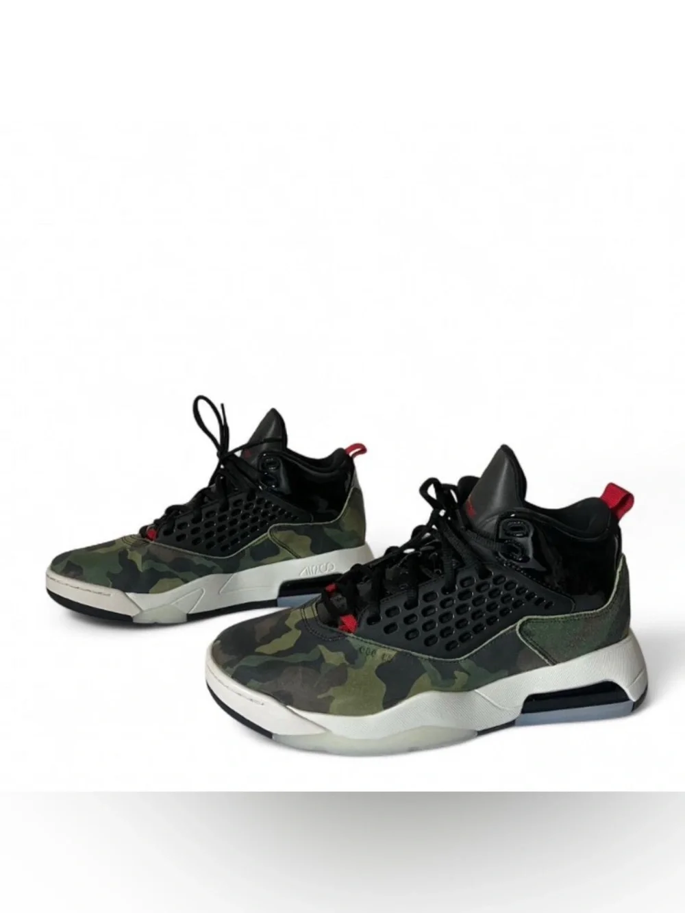 Men’s Jordan Maxin 200 Medium Olive Gym Red Black Camo Sneakers size 10.5 - Picture 3 of 10